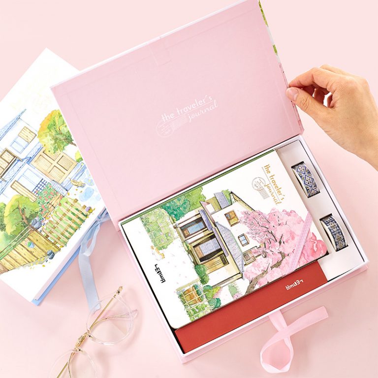 flower gift box,top and bottom gift box,custom gift box,top and base