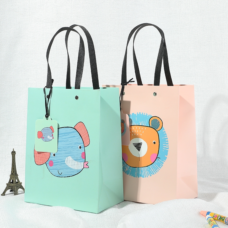Paper Christmas shopping bag,colored shopping bag. | Cake box supplier ...